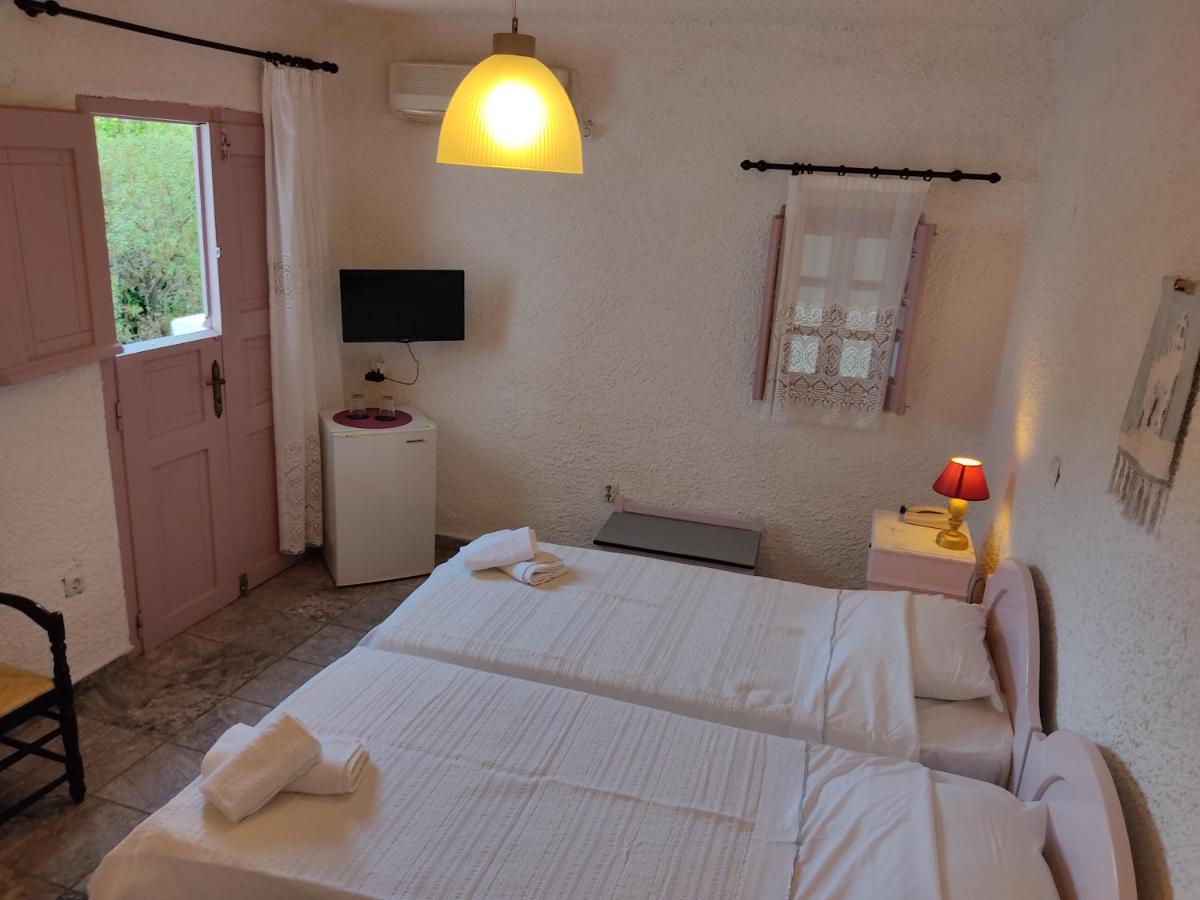 Porto Sikinos Hotel Alopronia Bagian luar foto