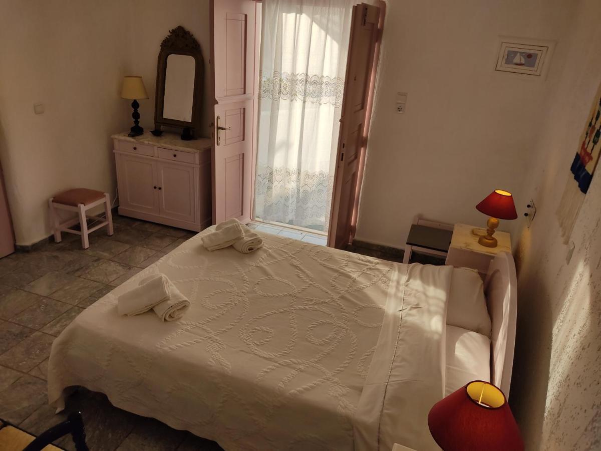 Porto Sikinos Hotel Alopronia Bagian luar foto
